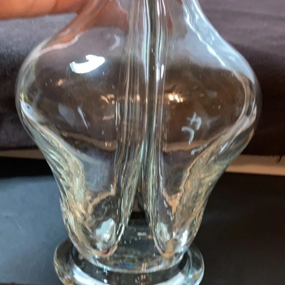 VTG 4 chamber glass liquor decanter bottle